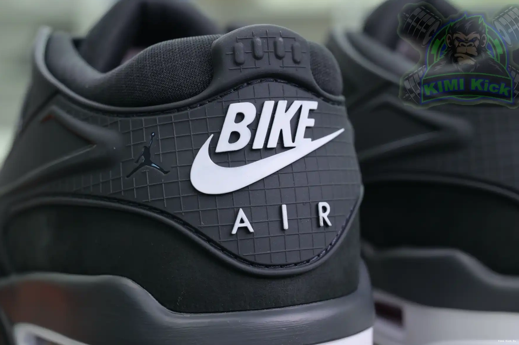 Air Sylvester Jordan 4 “Anthracite” Jordan x SP Nigel RM Kimikick 0810